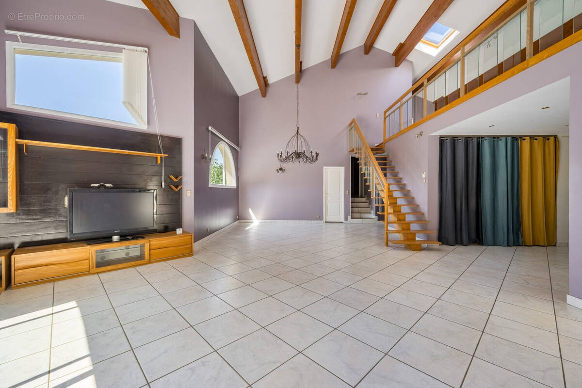 Maison à CHARANTONNAY