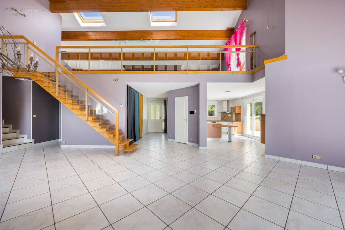 Maison à CHARANTONNAY