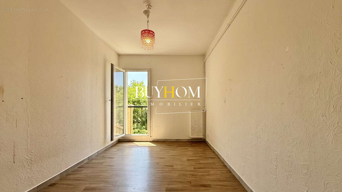 Appartement à L&#039;ISLE-SUR-LA-SORGUE