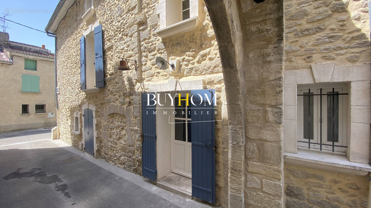 Maison à CAUMONT-SUR-DURANCE