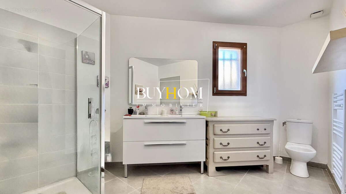 Maison à BEDARRIDES