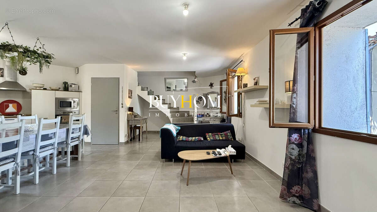 Maison à BEDARRIDES