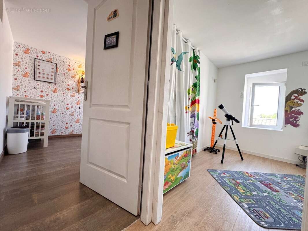 Maison à ROCHETREJOUX