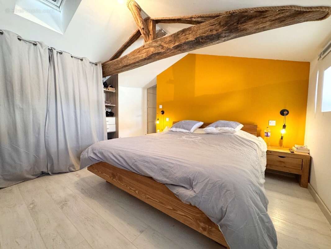 Maison à ROCHETREJOUX