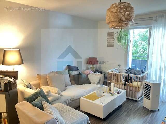 Appartement à VILLENAVE-D&#039;ORNON