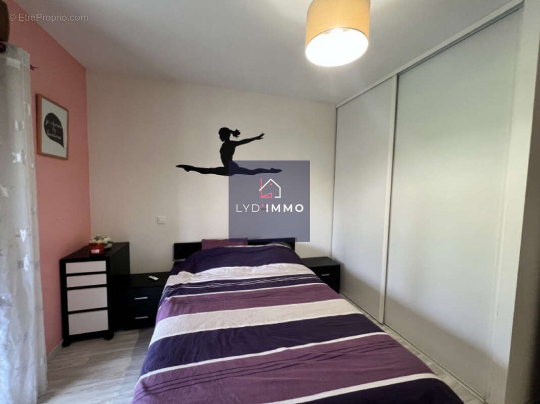 Maison à INJOUX-GENISSIAT