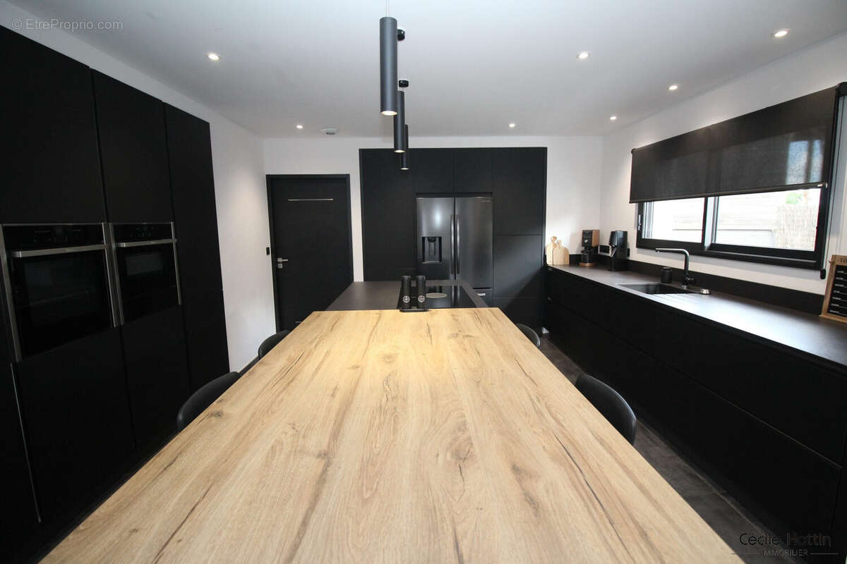 Maison à CAMPHIN-EN-CAREMBAULT