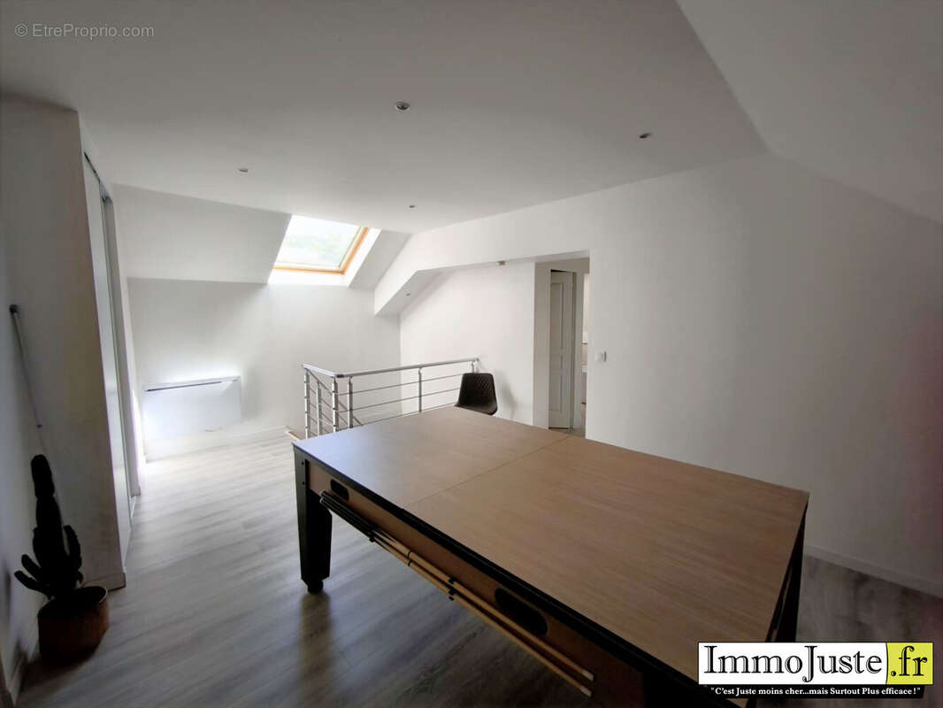 Maison à LE PERRAY-EN-YVELINES