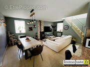 Maison à LES ESSARTS-LE-ROI