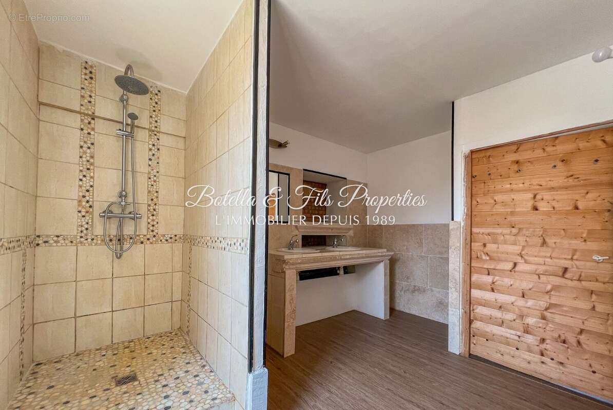 Maison à GOUDARGUES