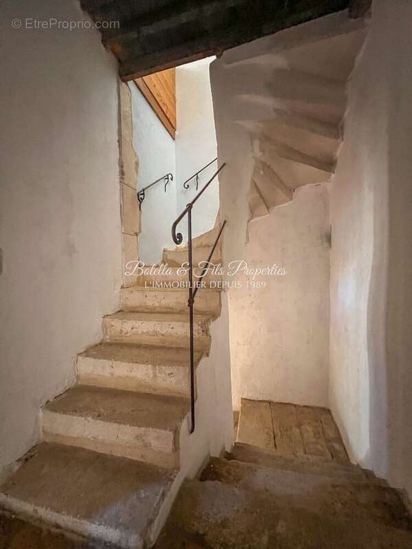 Maison à GOUDARGUES