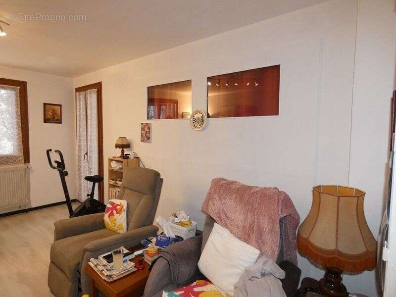 Appartement à VEYNES