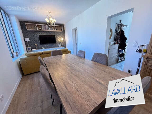 Maison à VILLERS-BRETONNEUX