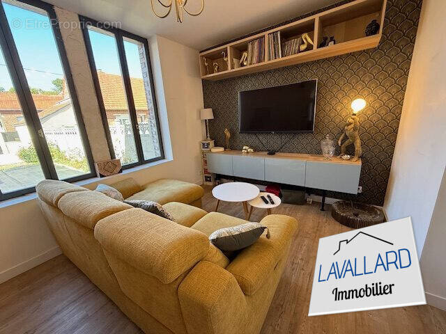 Maison à VILLERS-BRETONNEUX