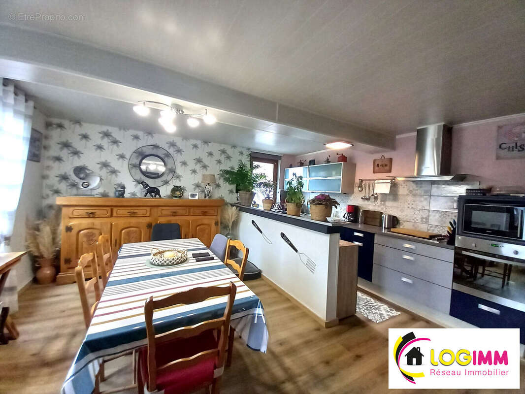 Maison à BEAUDIGNIES