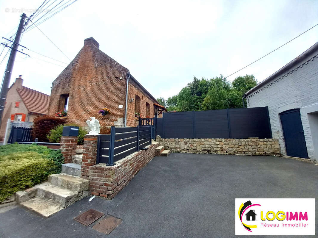 Maison à BEAUDIGNIES