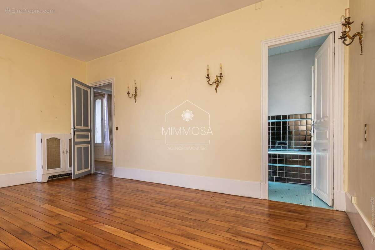 Maison à LES PAVILLONS-SOUS-BOIS