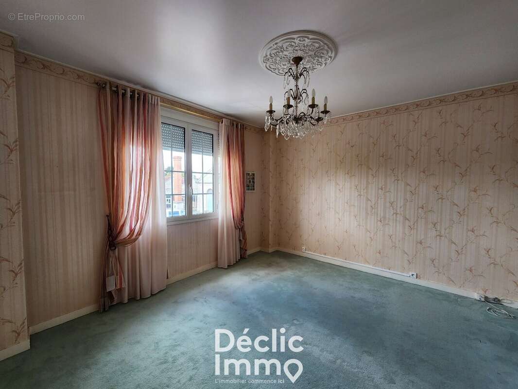 Maison à LA COURONNE