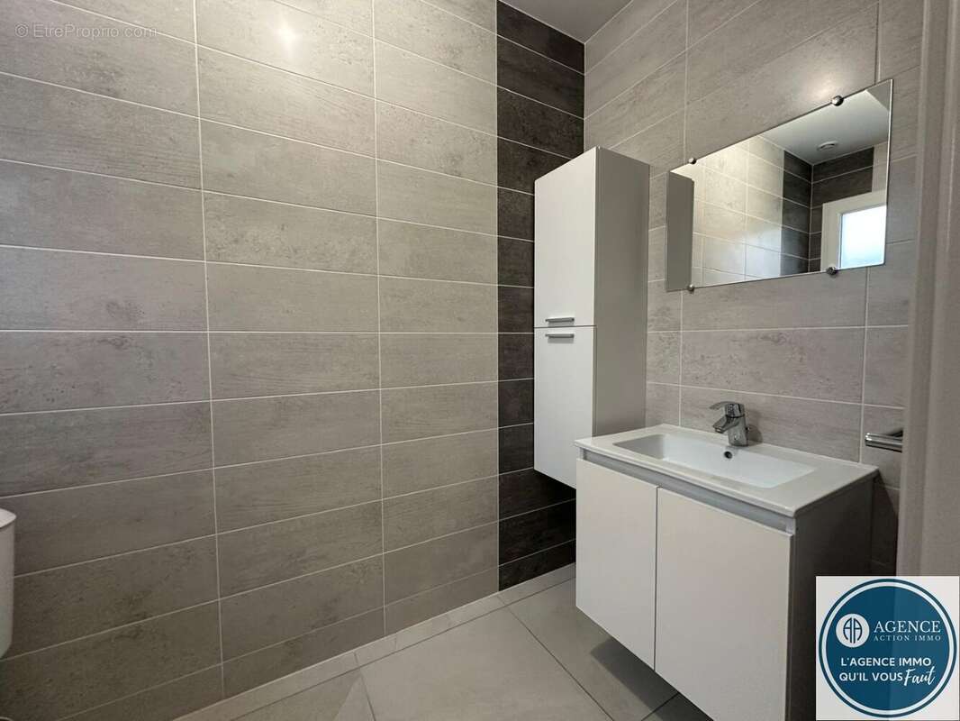 Maison à ROUSSILLON