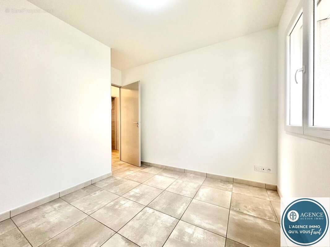 Maison à ROUSSILLON