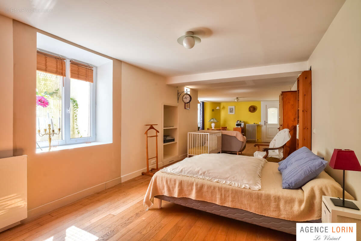 Maison à LE VESINET