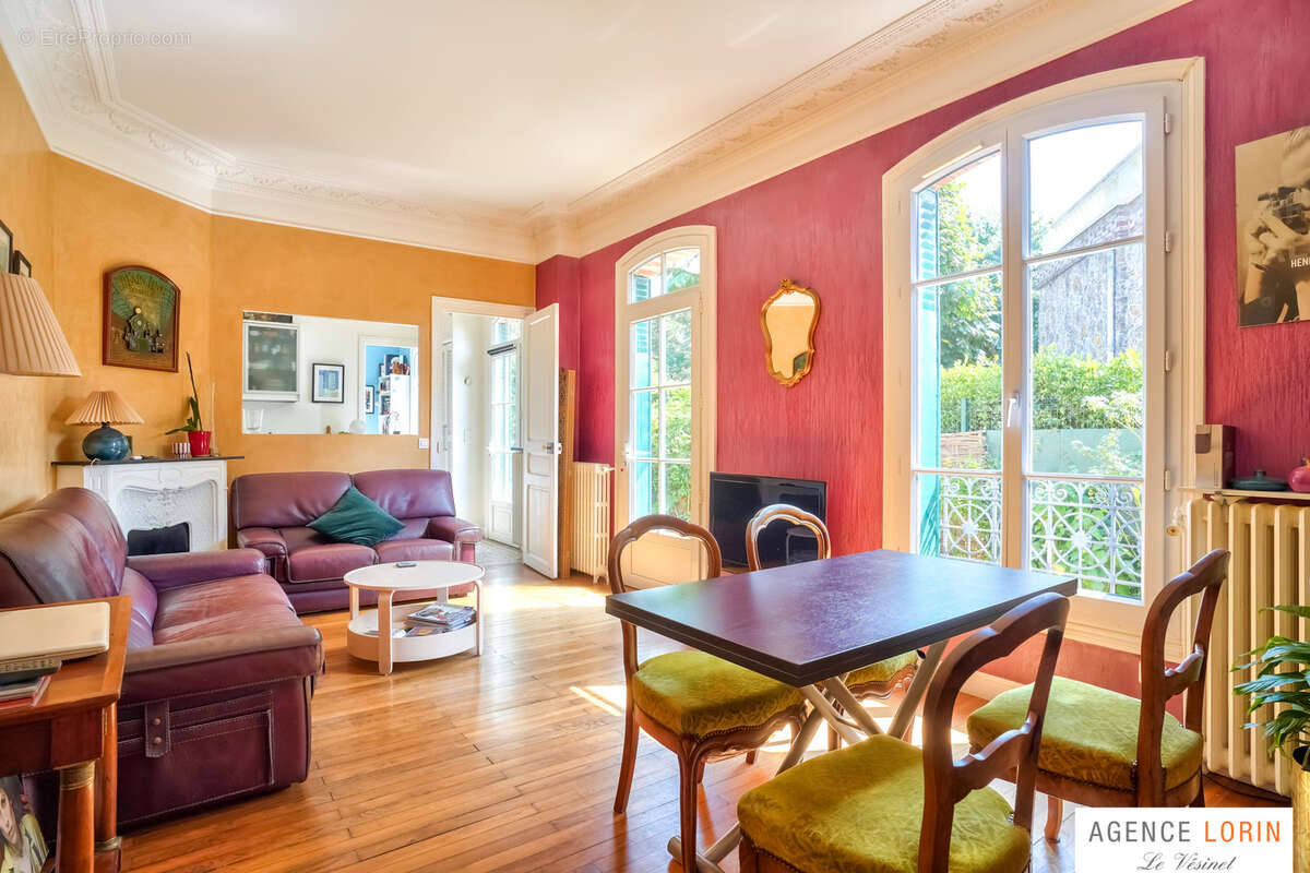 Maison à LE VESINET