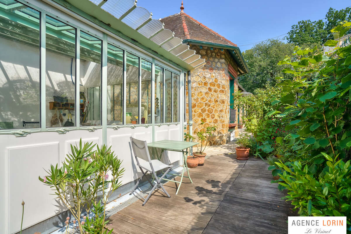 Maison à LE VESINET