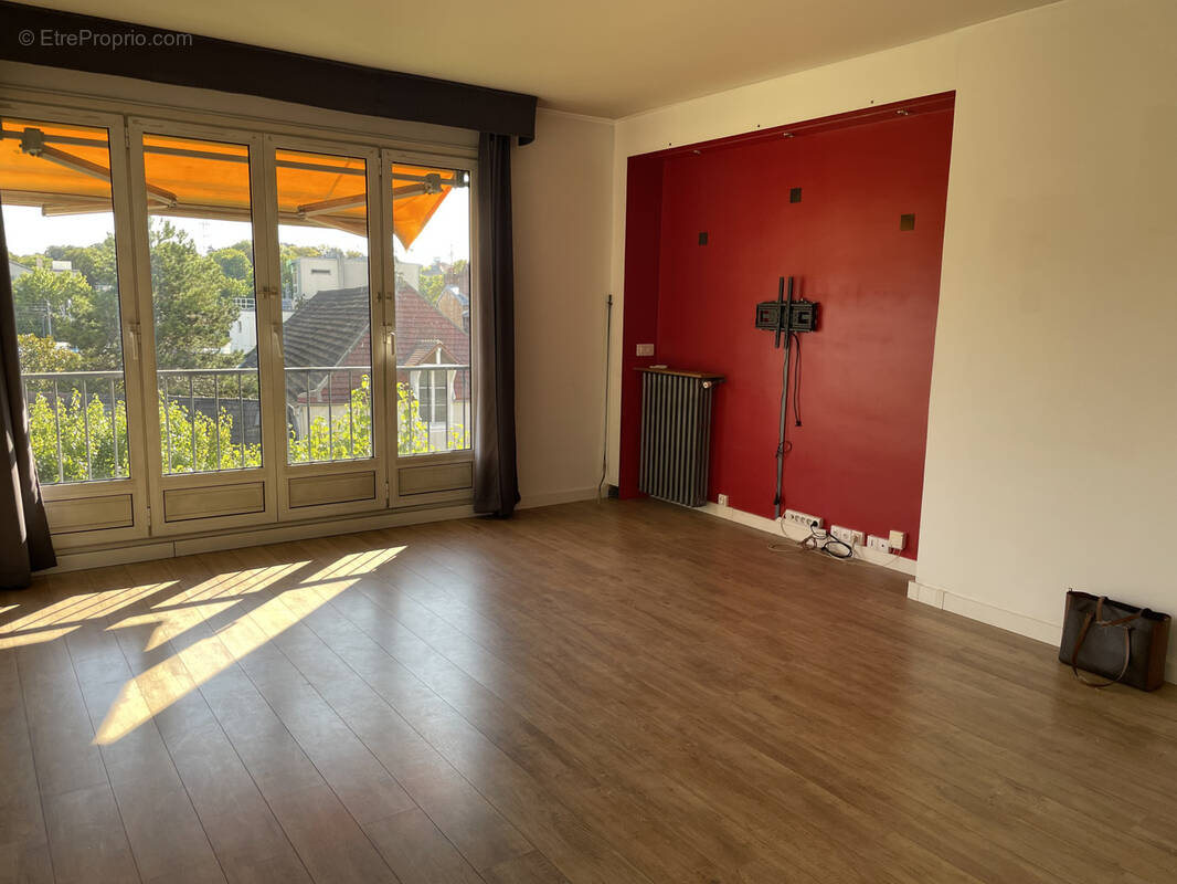 Appartement à PONTOISE