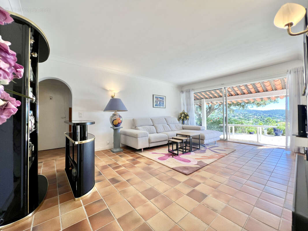 Maison à LES ISSAMBRES