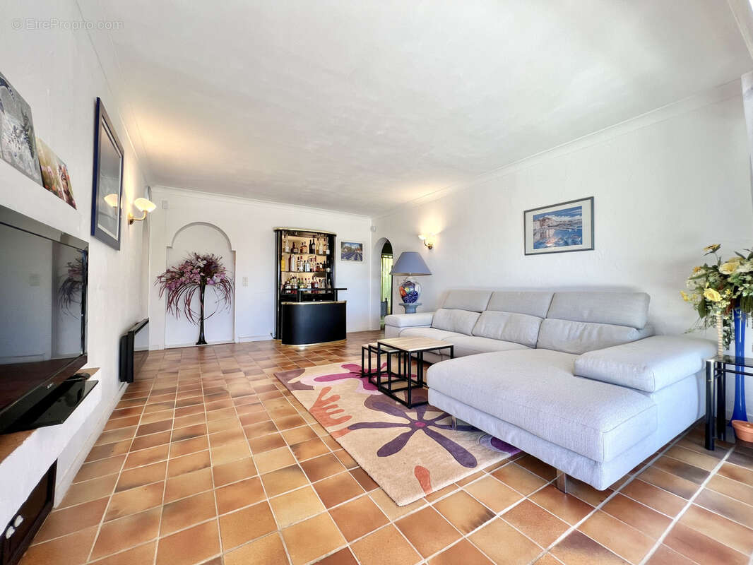 Maison à LES ISSAMBRES