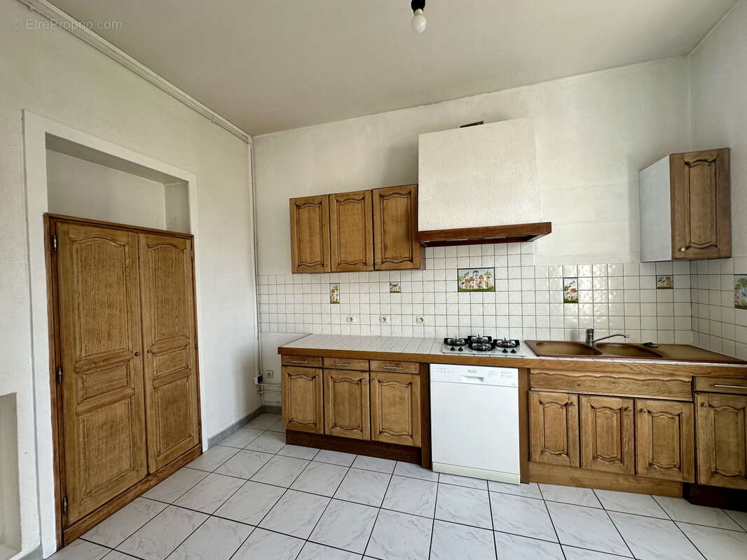 Appartement à OULLINS