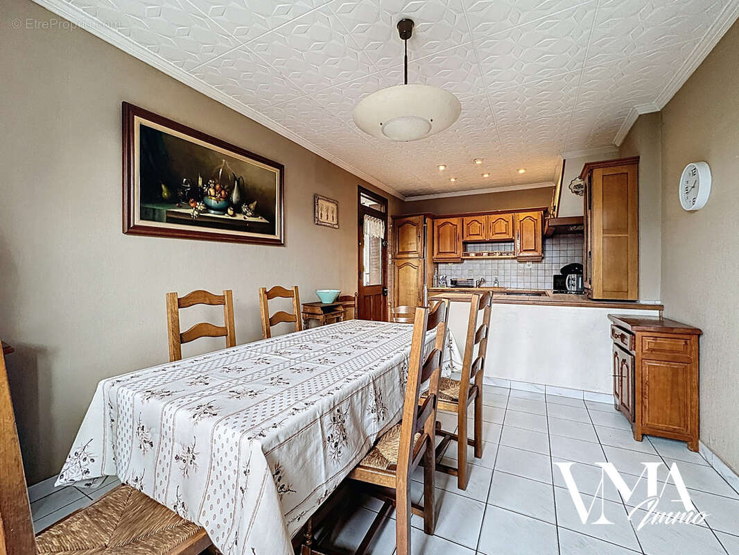 Maison à DECINES-CHARPIEU