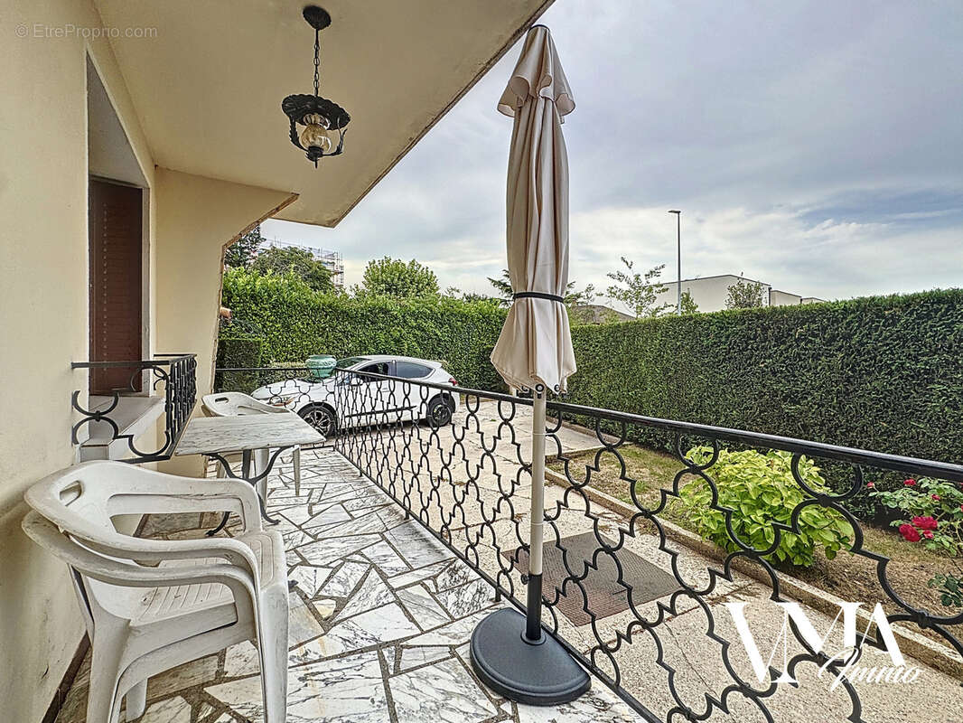 Maison à DECINES-CHARPIEU