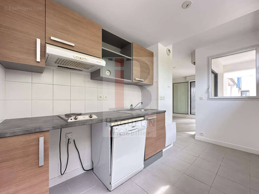 Appartement à FOURAS