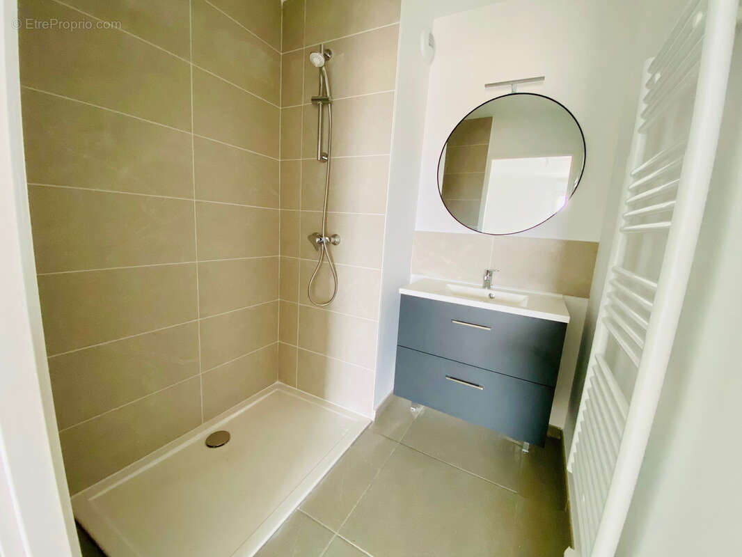 Appartement à LATTES