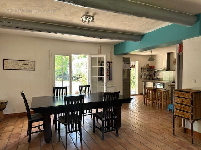 Maison à SAUMANE-DE-VAUCLUSE