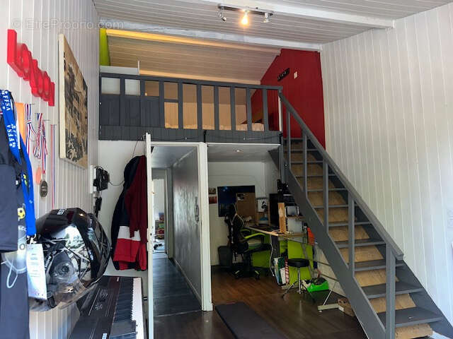 Maison à SAUMANE-DE-VAUCLUSE