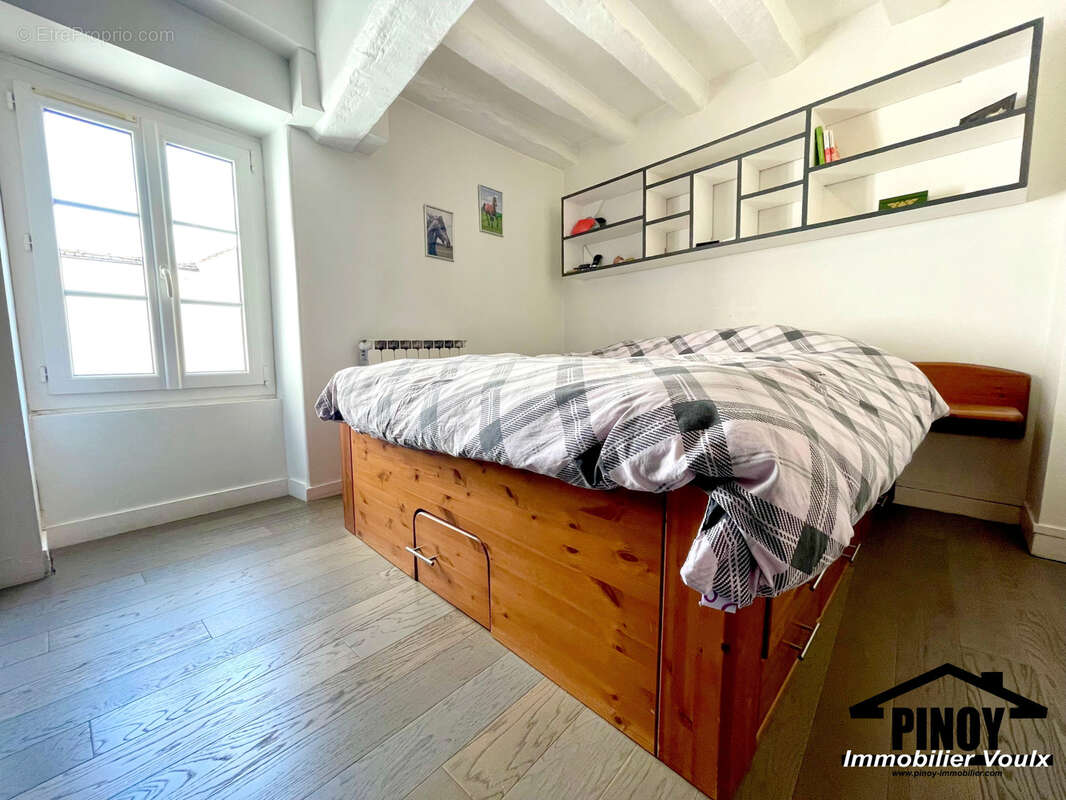 Maison à LORREZ-LE-BOCAGE-PREAUX