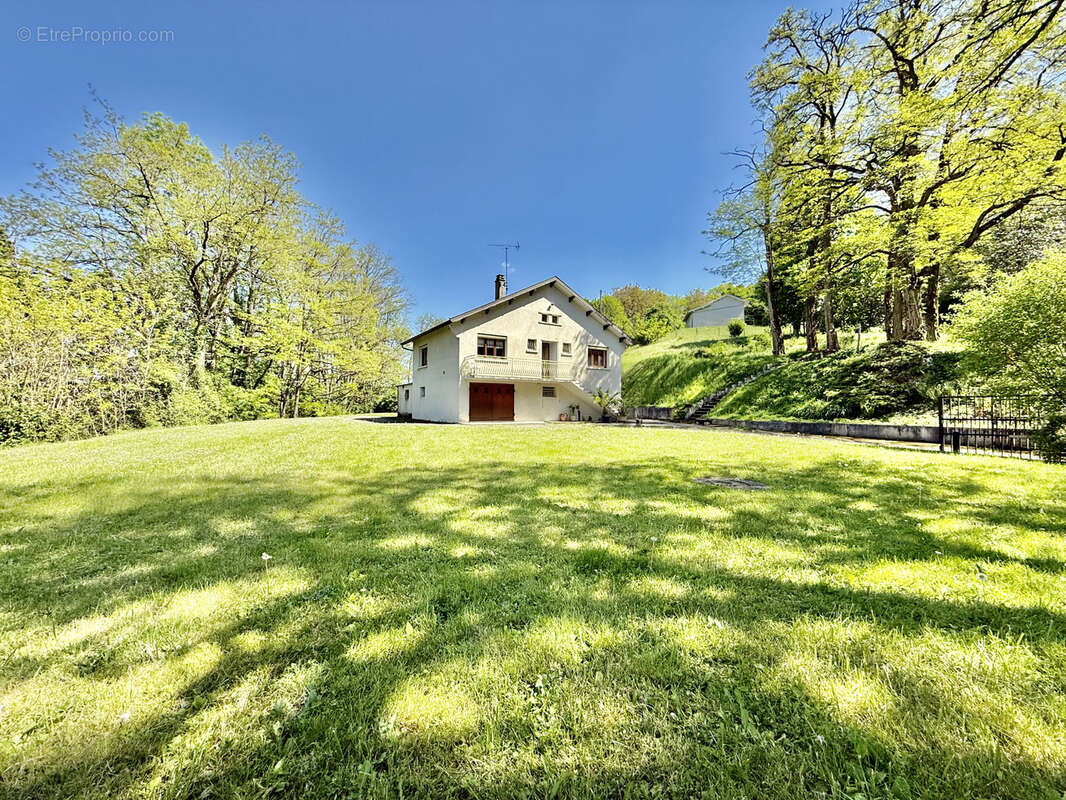 Maison à BOURGOIN-JALLIEU