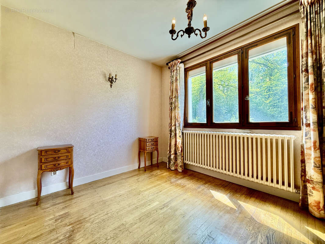 Maison à BOURGOIN-JALLIEU