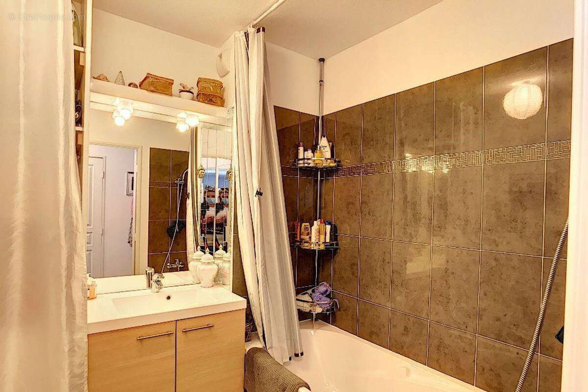 Appartement à TRETS