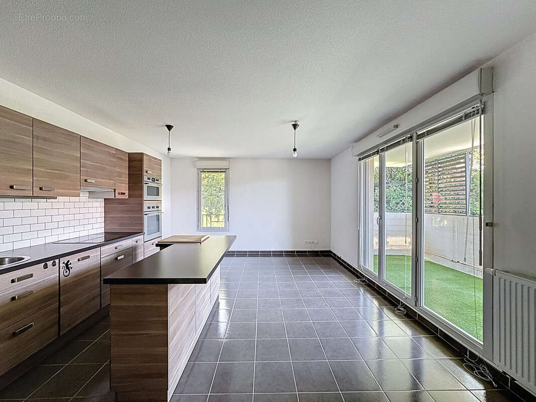 Appartement à TRETS