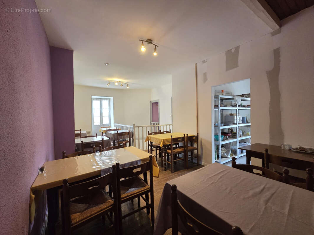 Commerce à LAPALISSE