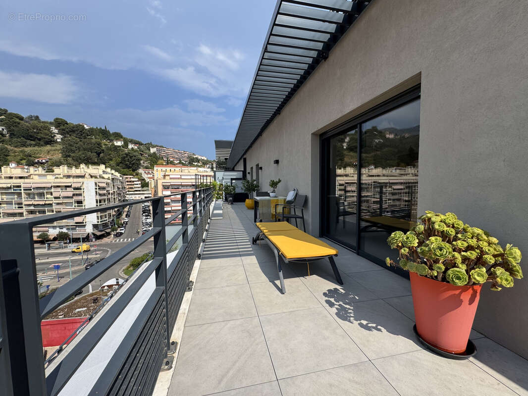 Appartement à MENTON