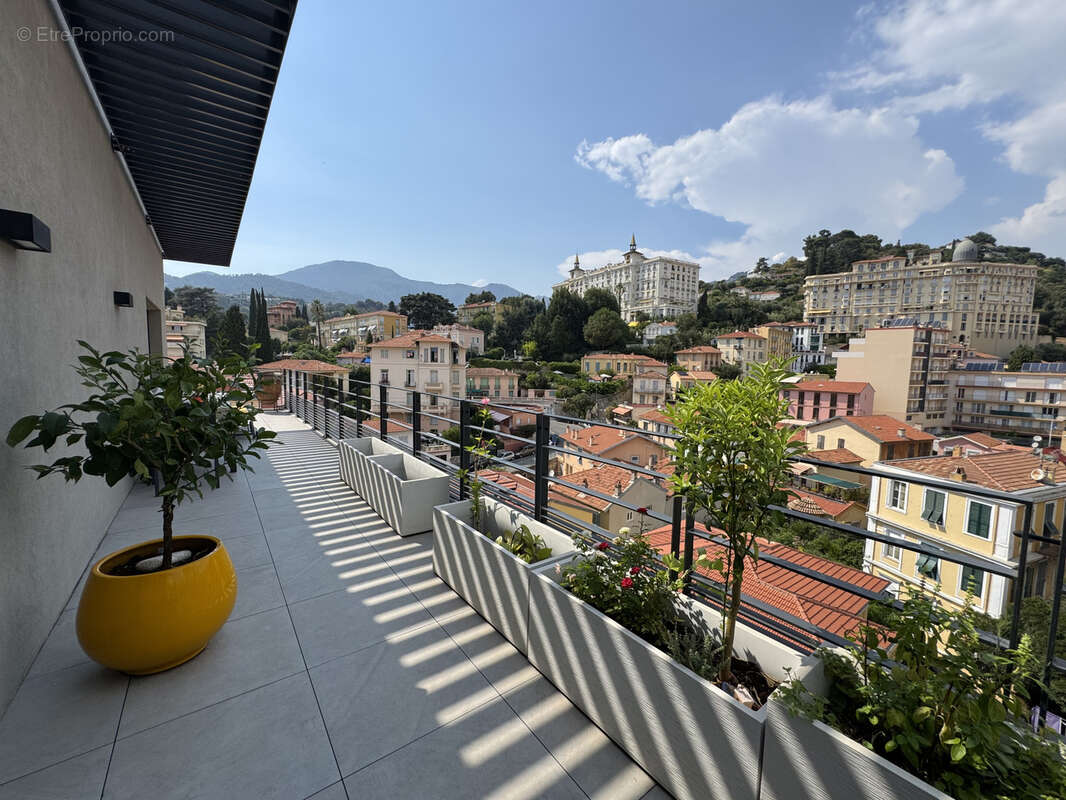 Appartement à MENTON