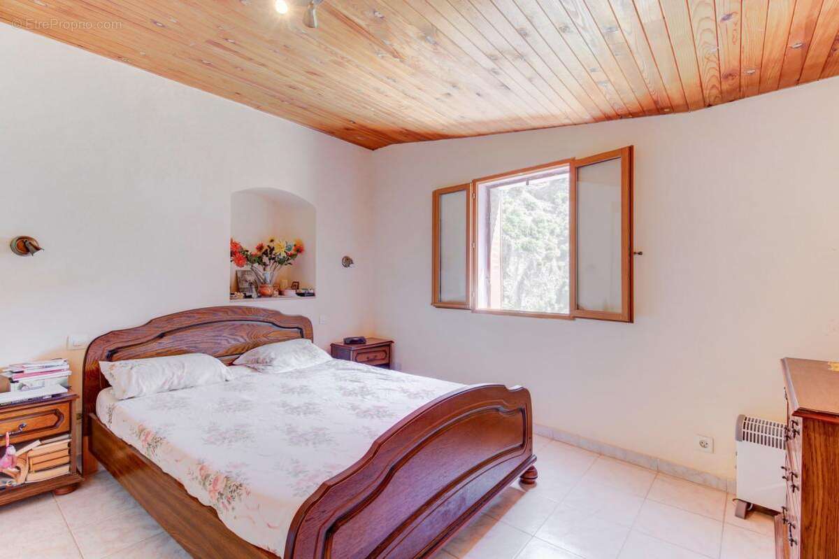 Maison à TOURNEFORT