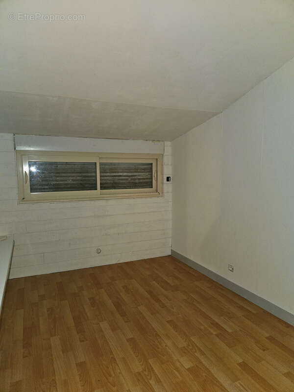 Maison à SAINT-JULIEN-DE-CONCELLES