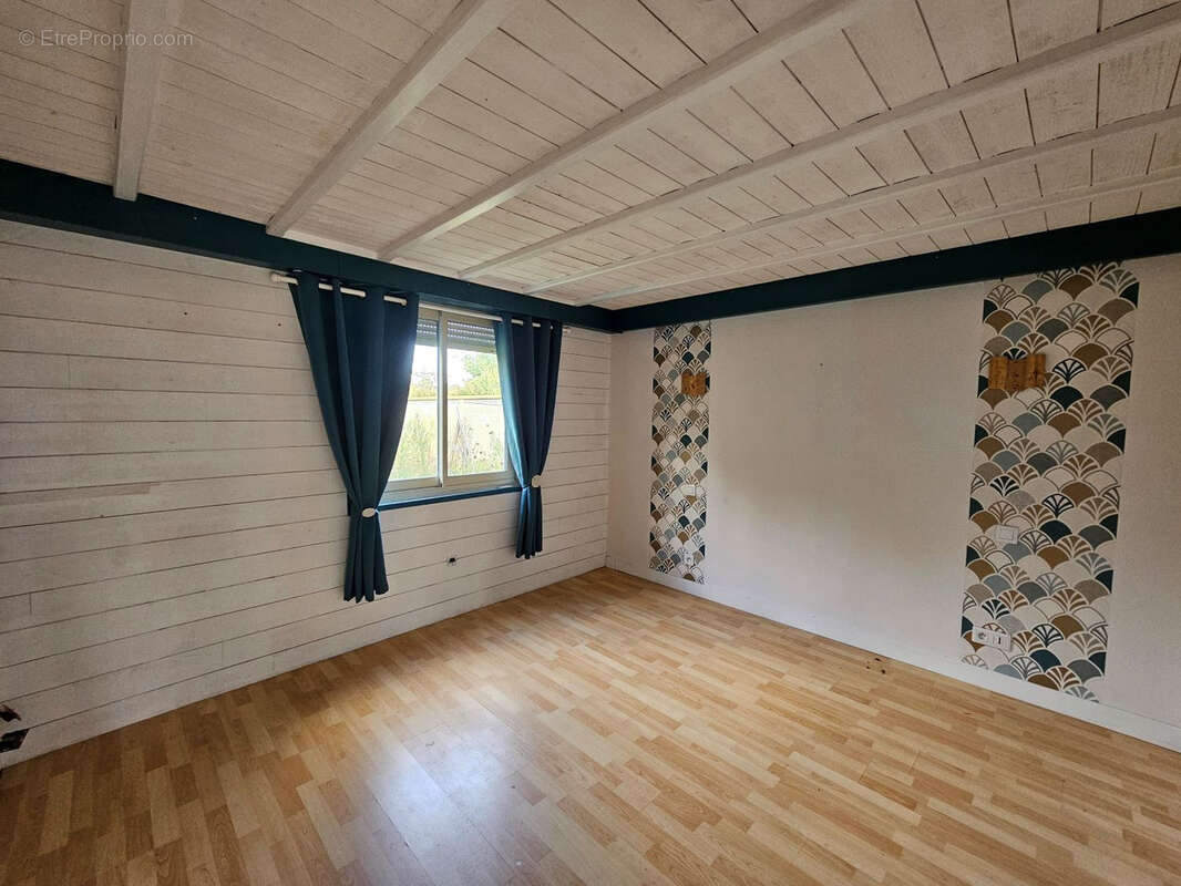 Maison à SAINT-JULIEN-DE-CONCELLES