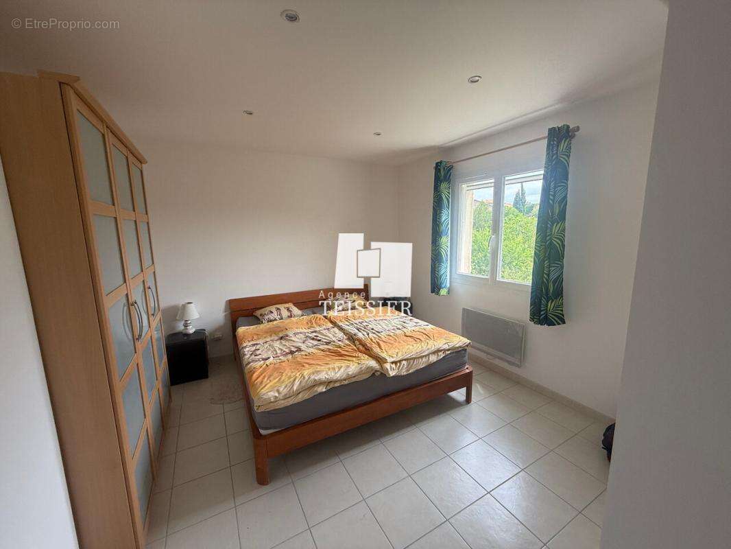 Maison à SAINT-PAUL-LE-JEUNE