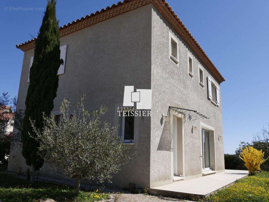 Maison à SAINT-PAUL-LE-JEUNE